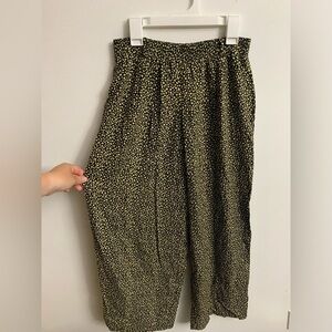 - Vintage polka dot strechy wide legs pants size small/medium